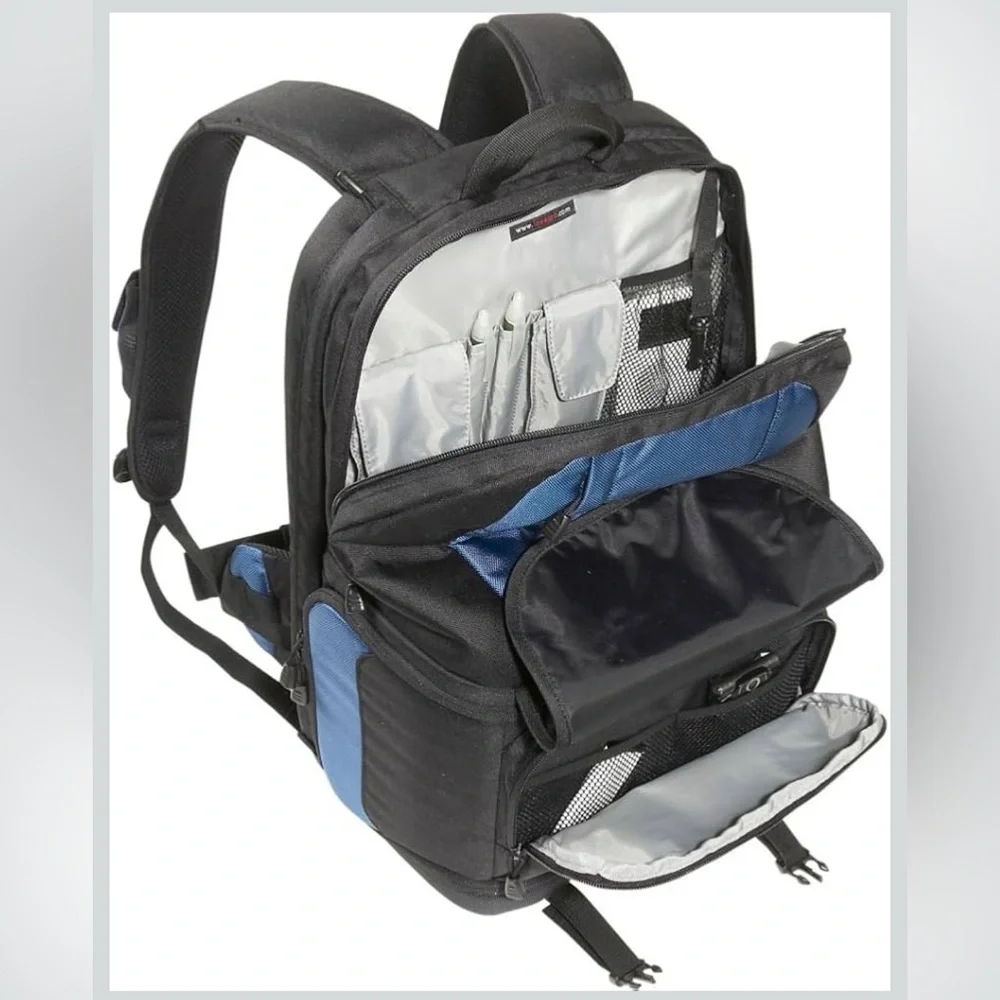 Lowepro Fastpack 250 DSLR Camera Backpack